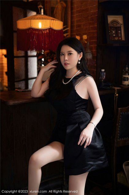日本丰满少妇一级A片1027