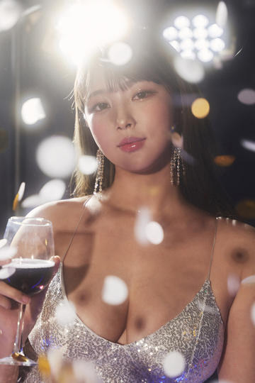 久久天天躁狠狠躁夜夜免费观看